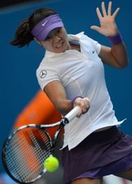 Li Na plays against Julia Goerges at the Australian Open tennis tournament in Melbourne on January 20, 2013